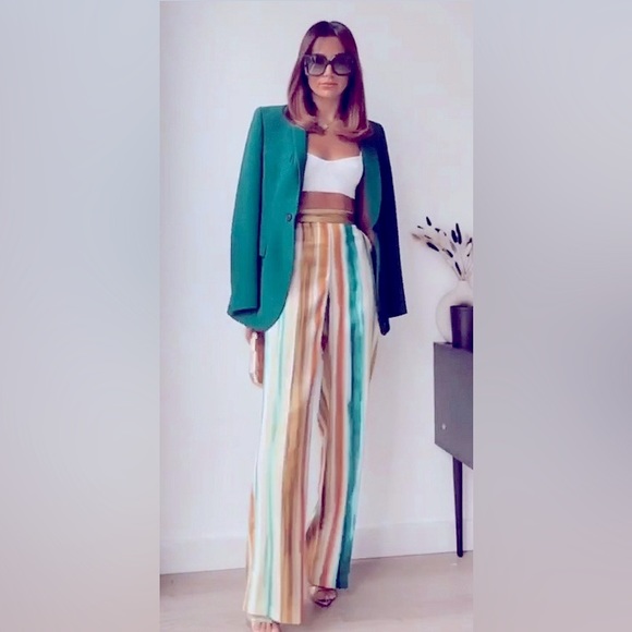 ZARA - new satin set striped top and bottom - Picture 2 of 3